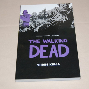The Walking Dead Viides kirja